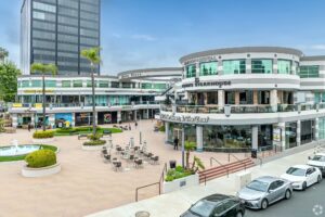 Home Care in Encino: Compassionate Senior Support & In-Home Services