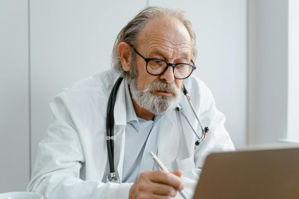 Senior support resource navigation for older adults and families in Los Angeles County